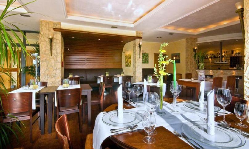 Hotel Am Rosenberg Бад-Дрибург Экстерьер фото